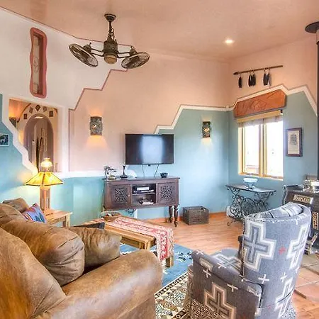Casa Conejo Two-bedroom Holiday *